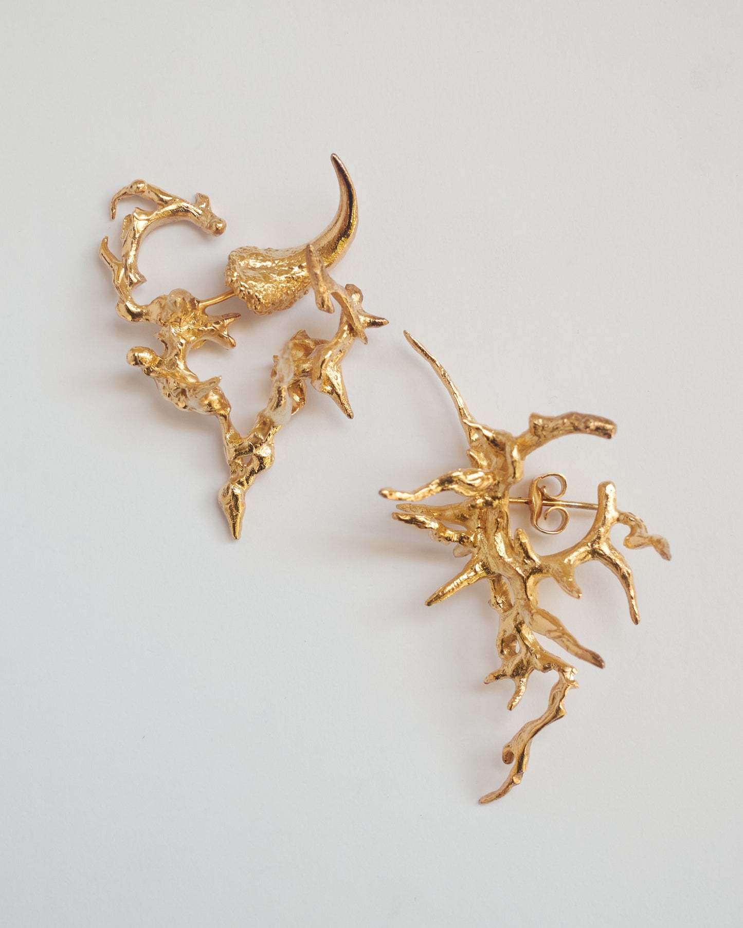 GOLD KIRAN EARRINGS